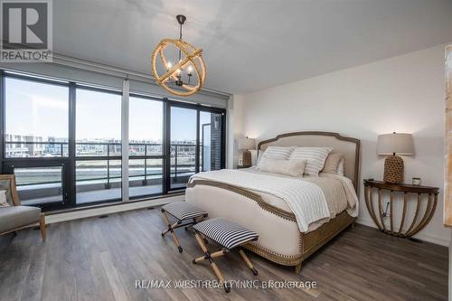 3795 Riva Avenue, Innisfil, ON - Indoor Photo Showing Bedroom