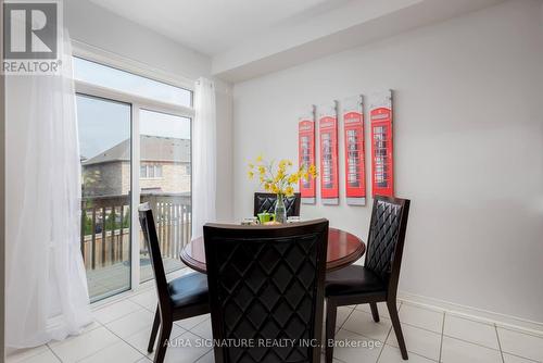 134 Fortis Crescent, Bradford West Gwillimbury, ON - Indoor Photo Showing Dining Room