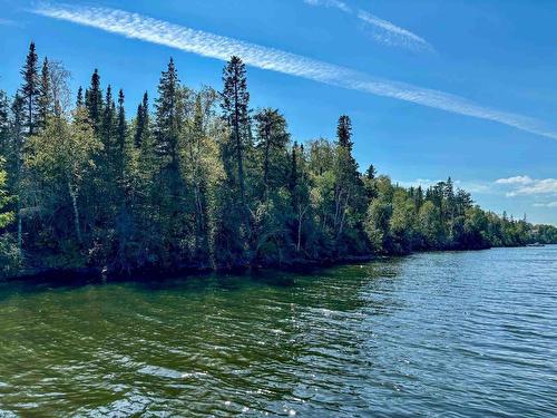 8 Brule Point, S Of Keewatin, ON 