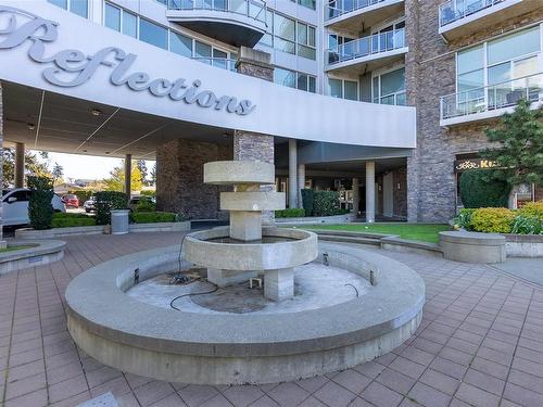 329-2745 Veterans Memorial Pkwy, Langford, BC - Outdoor With Balcony