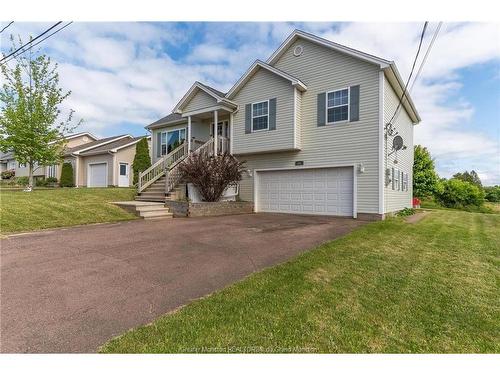 55 Marcelin Cres, Dieppe, NB 