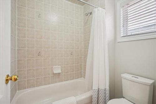 1180 Field Drive, Milton, ON - Indoor Photo Showing Bathroom