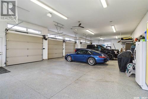 35 Sunrise Drive, Blackstrap Skyview, SK - Indoor Photo Showing Garage