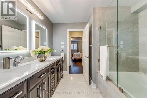 5488 Tenth Line W, Mississauga, ON - Indoor Photo Showing Bathroom
