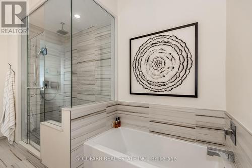 99 - 3775 Riva Avenue, Innisfil, ON - Indoor Photo Showing Bathroom