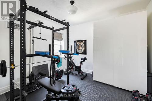 200 Argyle Street, Toronto, ON - Indoor Photo Showing Gym Room