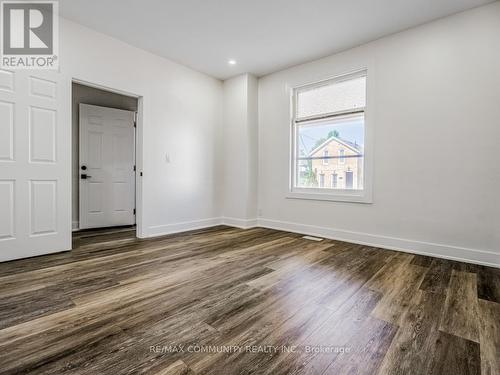 152 Murray Street, Brantford, ON - Indoor Photo Showing Other Room