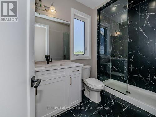 44 Dyer Crescent, Bracebridge, ON - Indoor Photo Showing Bathroom