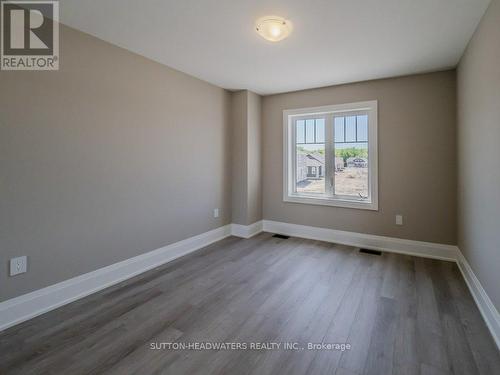 44 Dyer Crescent, Bracebridge, ON - Indoor Photo Showing Other Room