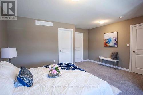 11 Bowman Crescent, Thorold, ON - Indoor Photo Showing Bedroom