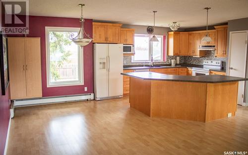 402 Main Street, St. Brieux, SK - Indoor Photo Showing Kitchen