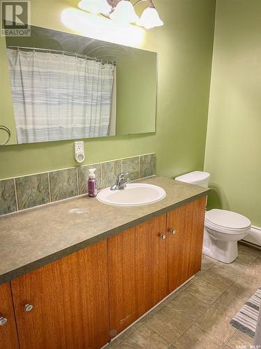 402 Main Street, St. Brieux, SK - Indoor Photo Showing Bathroom