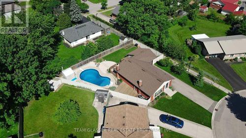 2 Greenfield Court, London, ON - Outdoor With In Ground Pool With View