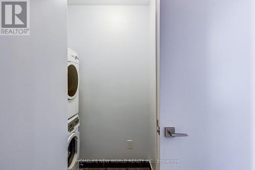 2006 - 56 Forest Manor Road, Toronto, ON - Indoor Photo Showing Laundry Room