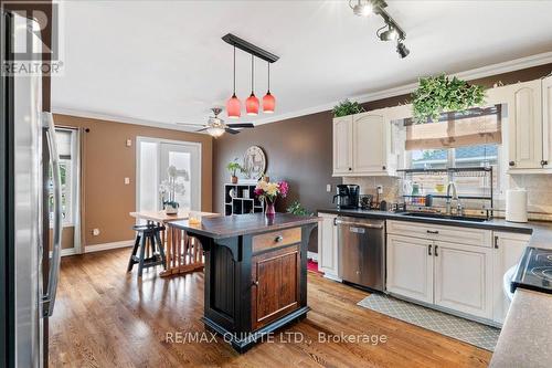 27 Sumac Terrace, Belleville, ON - Indoor Photo Showing Kitchen