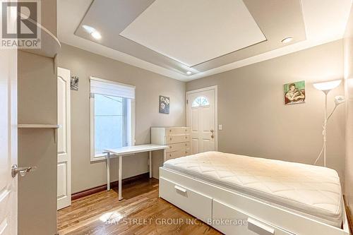 338 Willowdale Avenue, Toronto, ON - Indoor Photo Showing Bedroom