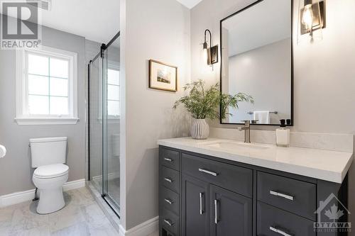 10 Windgate Crescent, Kanata, ON - Indoor Photo Showing Bathroom