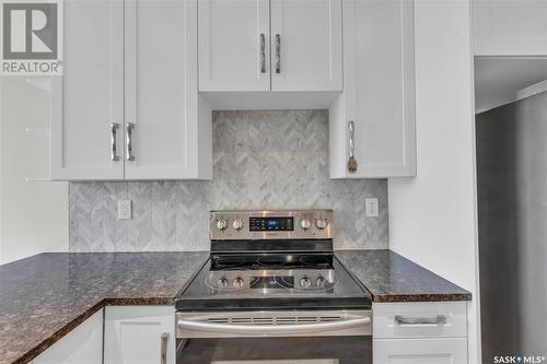 307A 108Th Street W, Saskatoon, SK - Indoor Photo Showing Kitchen