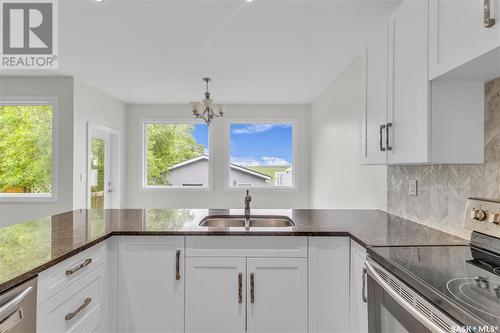 307A 108Th Street W, Saskatoon, SK - Indoor Photo Showing Kitchen With Double Sink