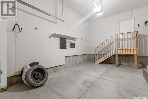 307A 108Th Street W, Saskatoon, SK - Indoor Photo Showing Garage