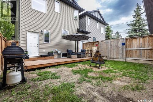 1231 2Nd Avenue N, Saskatoon, SK - Outdoor With Deck Patio Veranda With Exterior
