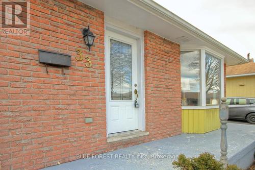 33 Tumbleweed Crescent, London, ON - Outdoor With Exterior