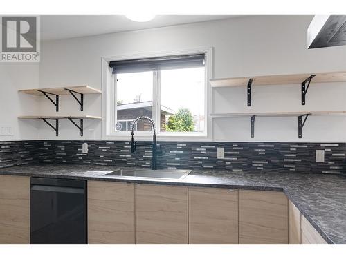 46 Morgan Street, Kitimat, BC - Indoor Photo Showing Kitchen