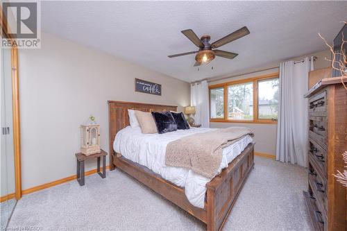 906 Tanglewood Drive, Point Clark, ON - Indoor Photo Showing Bedroom