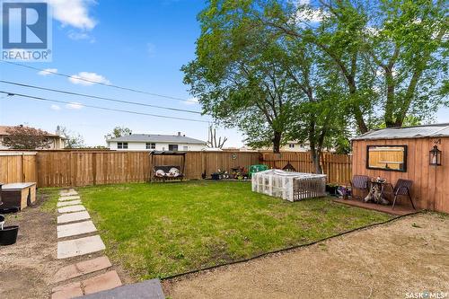 7247 Bowman Avenue, Regina, SK - Outdoor With Backyard