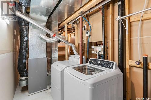 254 Beechmont Crescent, Saskatoon, SK - Indoor Photo Showing Laundry Room