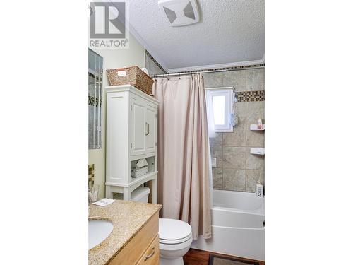 5 Driftwood Street, Kitimat, BC - Indoor Photo Showing Bathroom