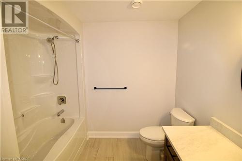 Lot 45 22Nd Avenue A, Hanover, ON - Indoor Photo Showing Bathroom