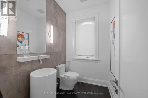 22 Birchcroft Road, Toronto, ON - Indoor Photo Showing Bathroom