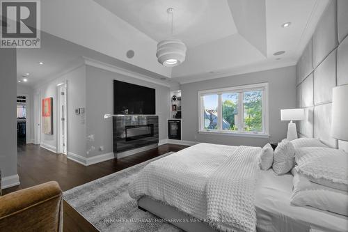 22 Birchcroft Road, Toronto, ON - Indoor Photo Showing Bedroom