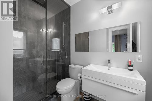 22 Birchcroft Road, Toronto, ON - Indoor Photo Showing Bathroom