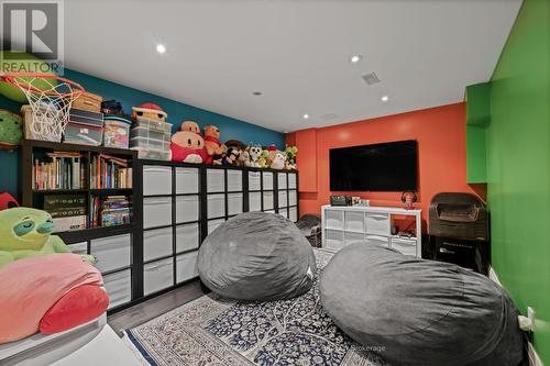 22 Birchcroft Road, Toronto, ON - Indoor Photo Showing Bedroom