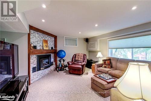 87 Little Lake Drive, Barrie (Little Lake), ON - Indoor With Fireplace