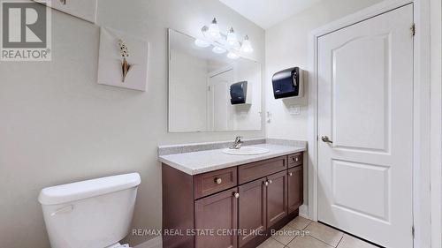 3 Locomotive Crescent, Brampton, ON - Indoor Photo Showing Bathroom