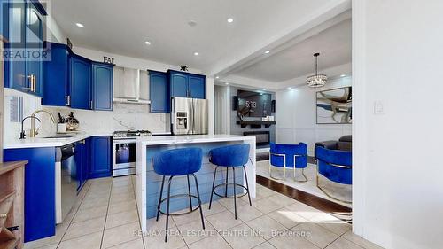 3 Locomotive Crescent, Brampton, ON - Indoor Photo Showing Kitchen With Upgraded Kitchen