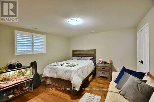 117 Stanley Street, Collingwood, ON - Indoor Photo Showing Bedroom