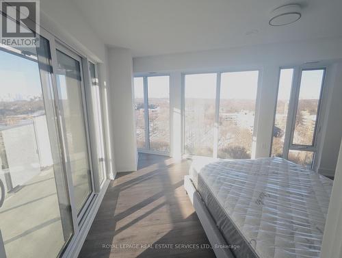 802 - 575 Bloor Street E, Toronto (North St. James Town), ON - Indoor Photo Showing Bedroom