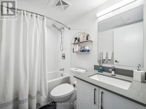 612 - 38 Monte Kwinter Court, Toronto, ON - Indoor Photo Showing Bathroom