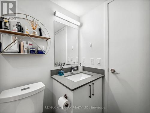 612 - 38 Monte Kwinter Court, Toronto, ON - Indoor Photo Showing Bathroom