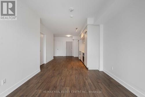 712 - 80 Vanauley Street, Toronto, ON - Indoor Photo Showing Other Room