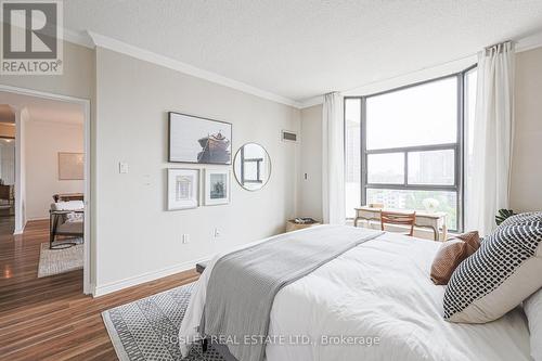 1201 - 86 Gloucester Street, Toronto, ON - Indoor Photo Showing Bedroom