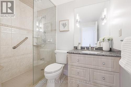 1201 - 86 Gloucester Street, Toronto, ON - Indoor Photo Showing Bathroom