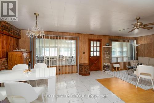 29 Prior Lane, Quinte West, ON - Indoor Photo Showing Dining Room