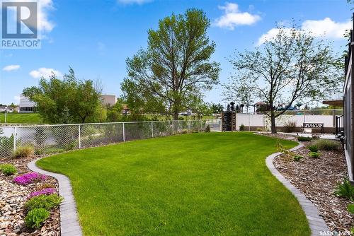 3156 Wimbledon Bay, Regina, SK - Outdoor With Backyard