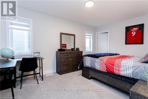 20 Valderrama Lane, St. Thomas, ON - Indoor Photo Showing Bedroom