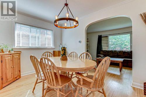 1354 Brydges Street, London, ON - Indoor Photo Showing Dining Room
